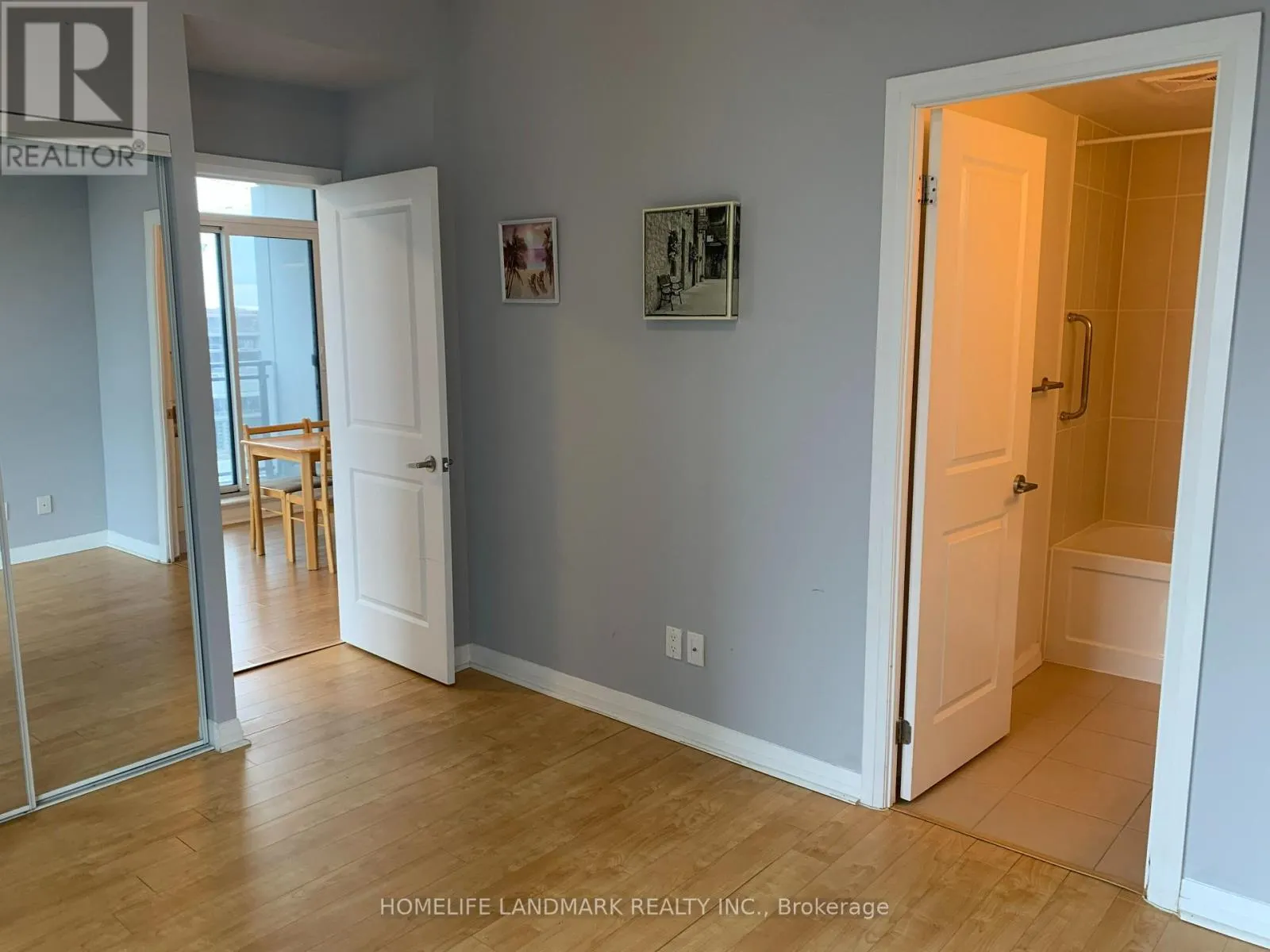 802 - 55 EGLINTON AVENUE W