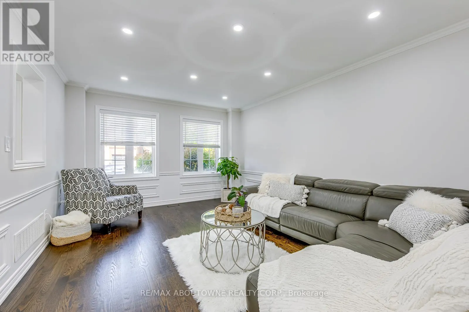 3100 ROBERT BROWN BOULEVARD