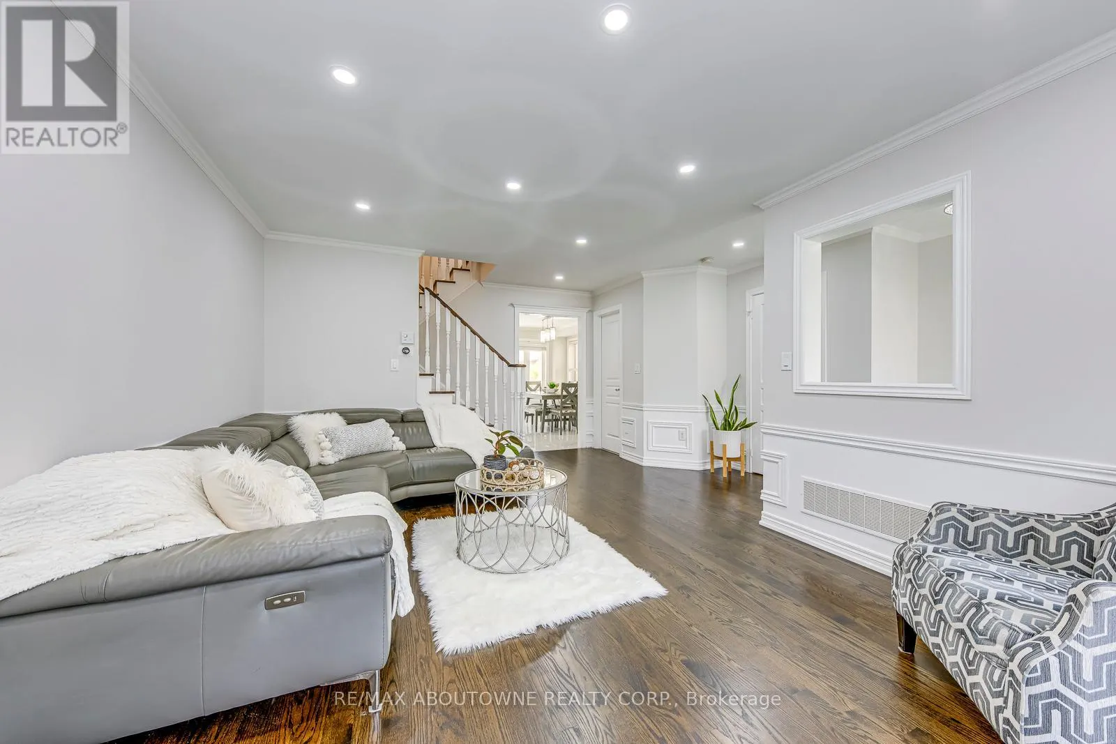 3100 ROBERT BROWN BOULEVARD