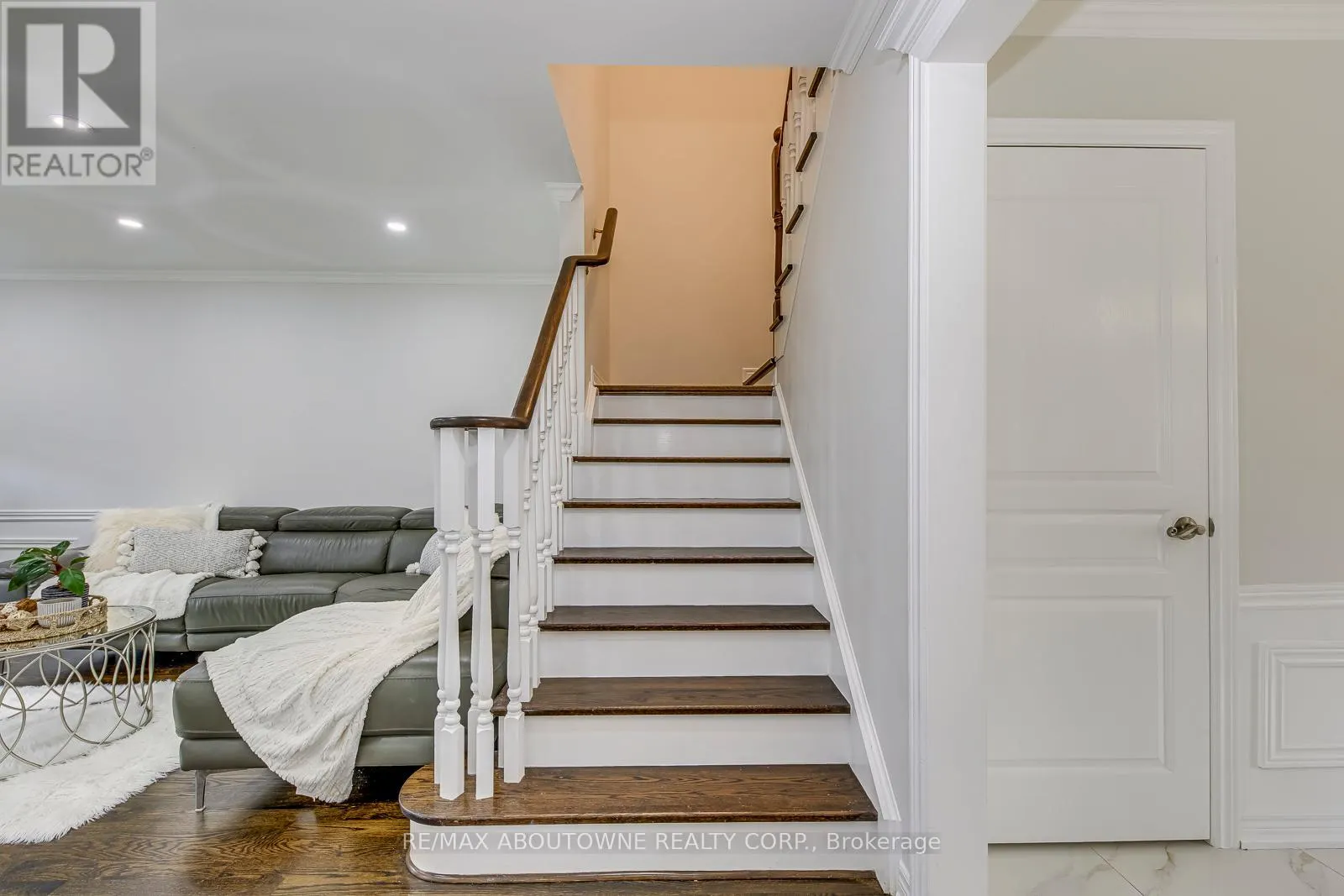 3100 ROBERT BROWN BOULEVARD