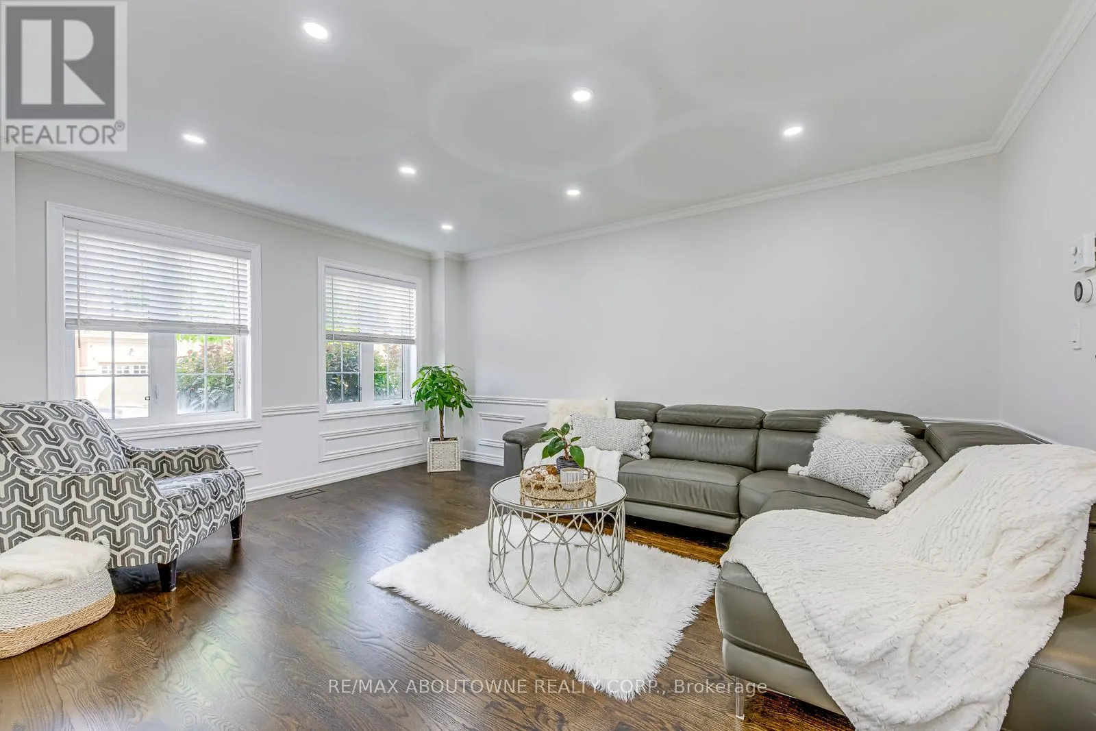 3100 ROBERT BROWN BOULEVARD