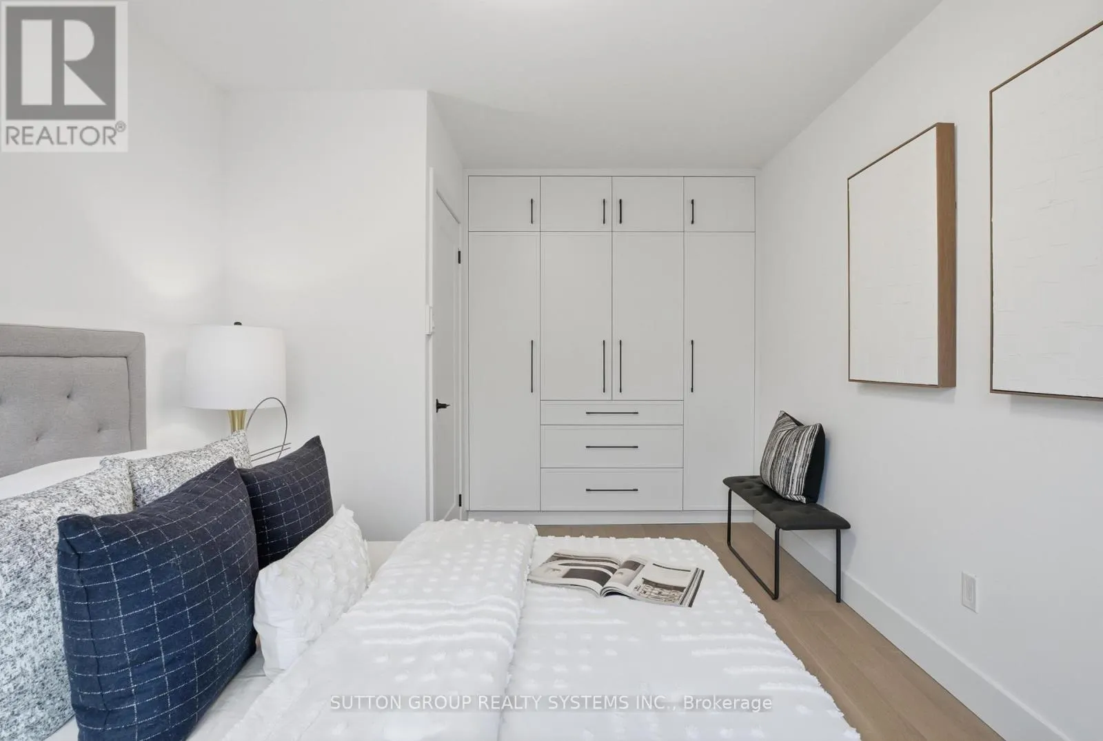 904 - 65 SOUTHPORT STREET