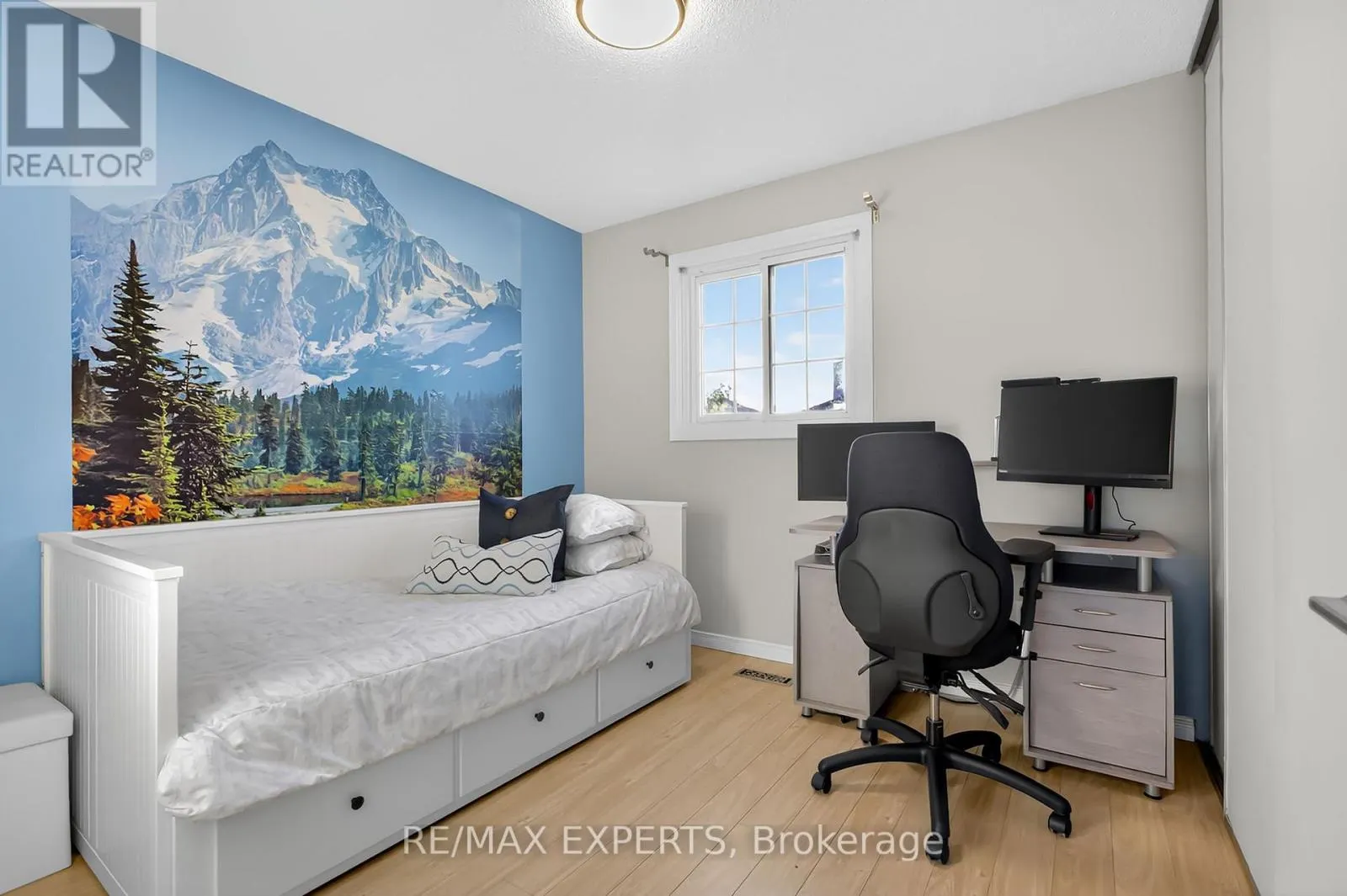 1382 HAZEL MCCLEARY DRIVE