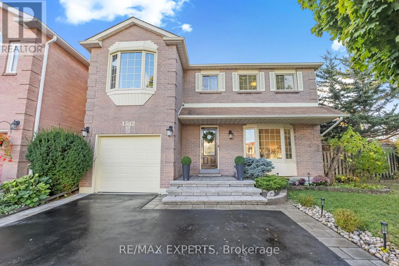 1382 HAZEL MCCLEARY DRIVE