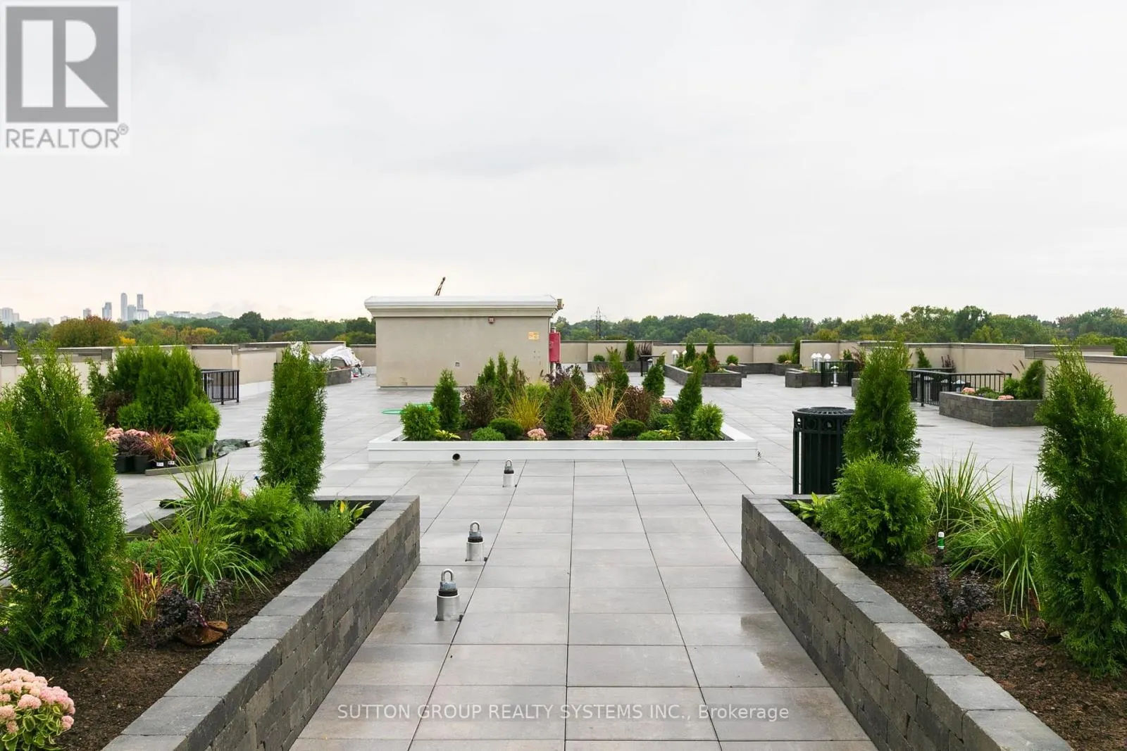 303 - 245 DALESFORD ROAD