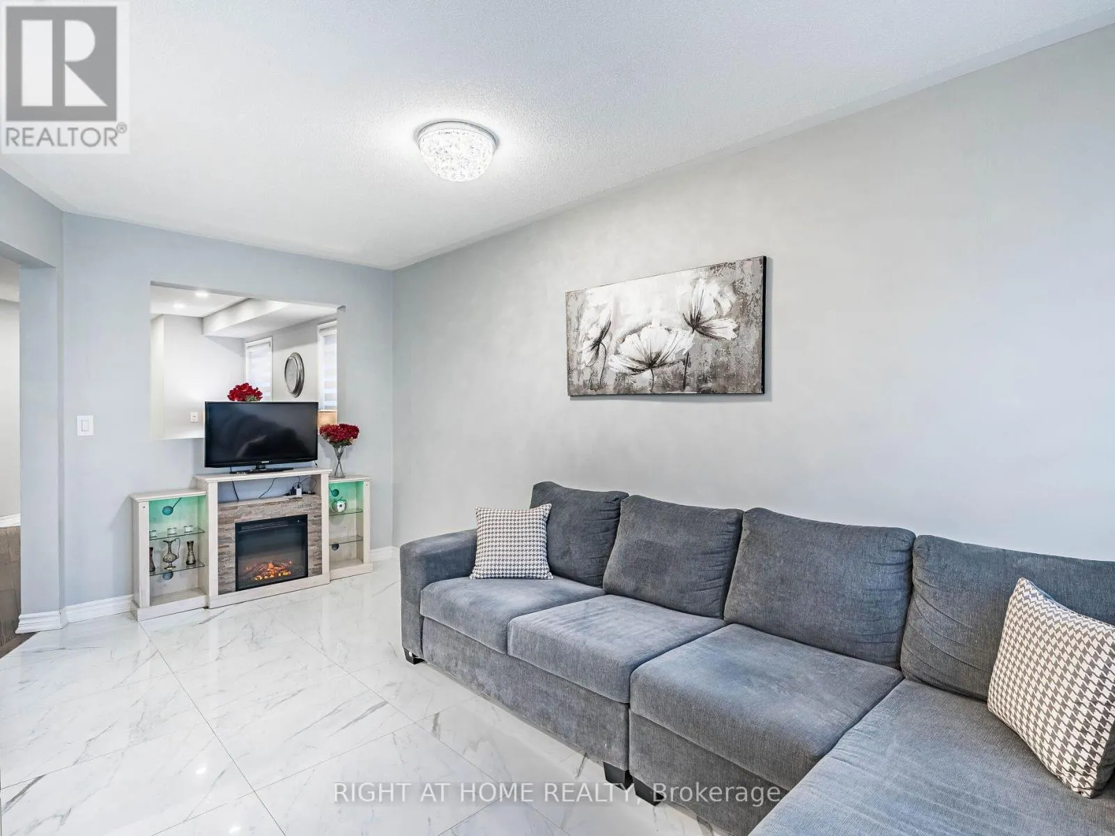 1156 PRESTONWOOD CRESCENT