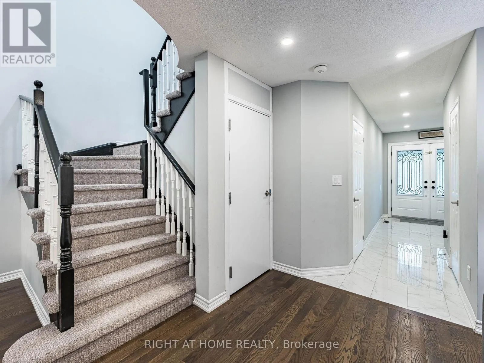 1156 PRESTONWOOD CRESCENT