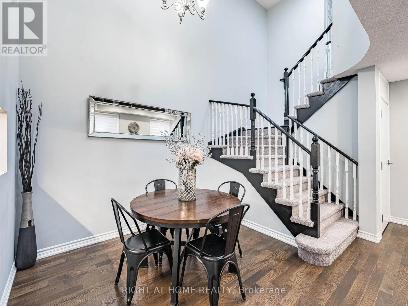 1156 PRESTONWOOD CRESCENT