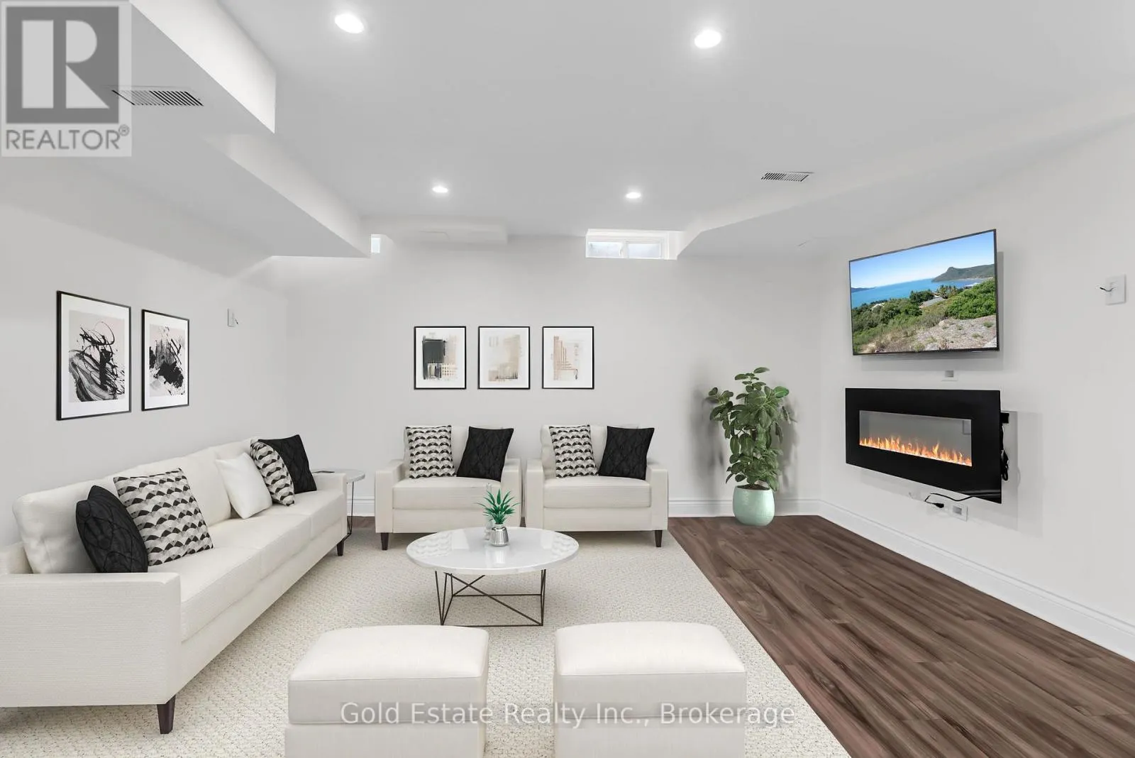 2259 MEADOWLAND DRIVE N