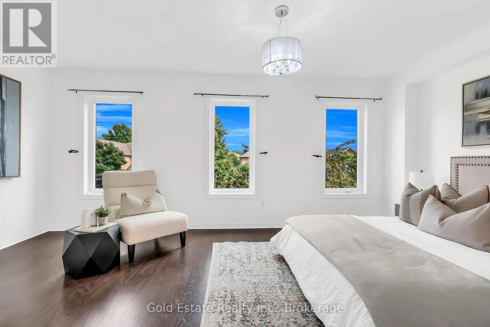 2259 MEADOWLAND DRIVE N