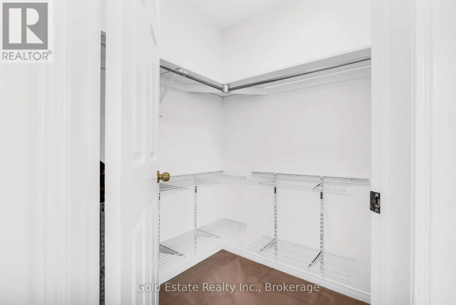 2259 MEADOWLAND DRIVE N