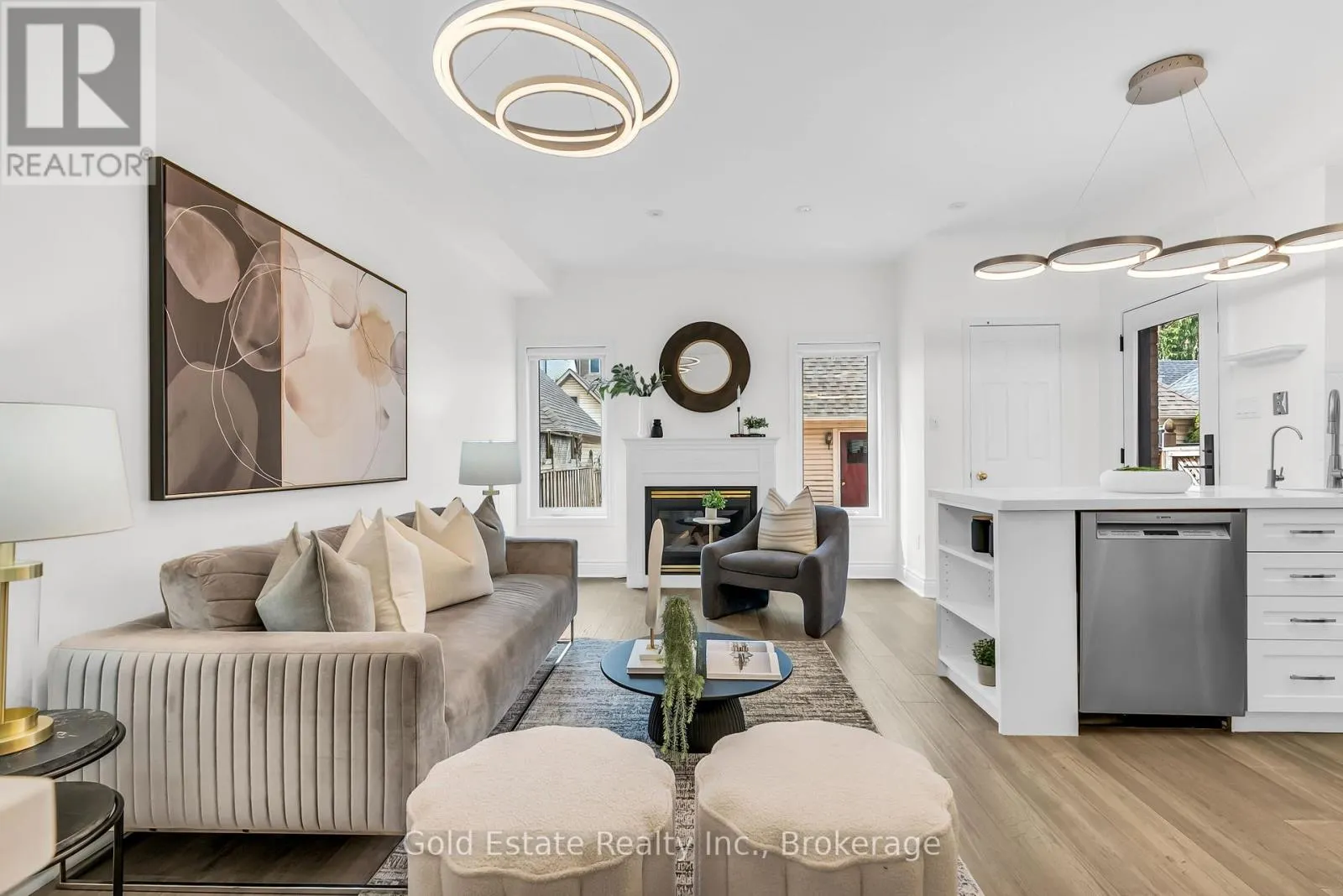 2259 MEADOWLAND DRIVE N