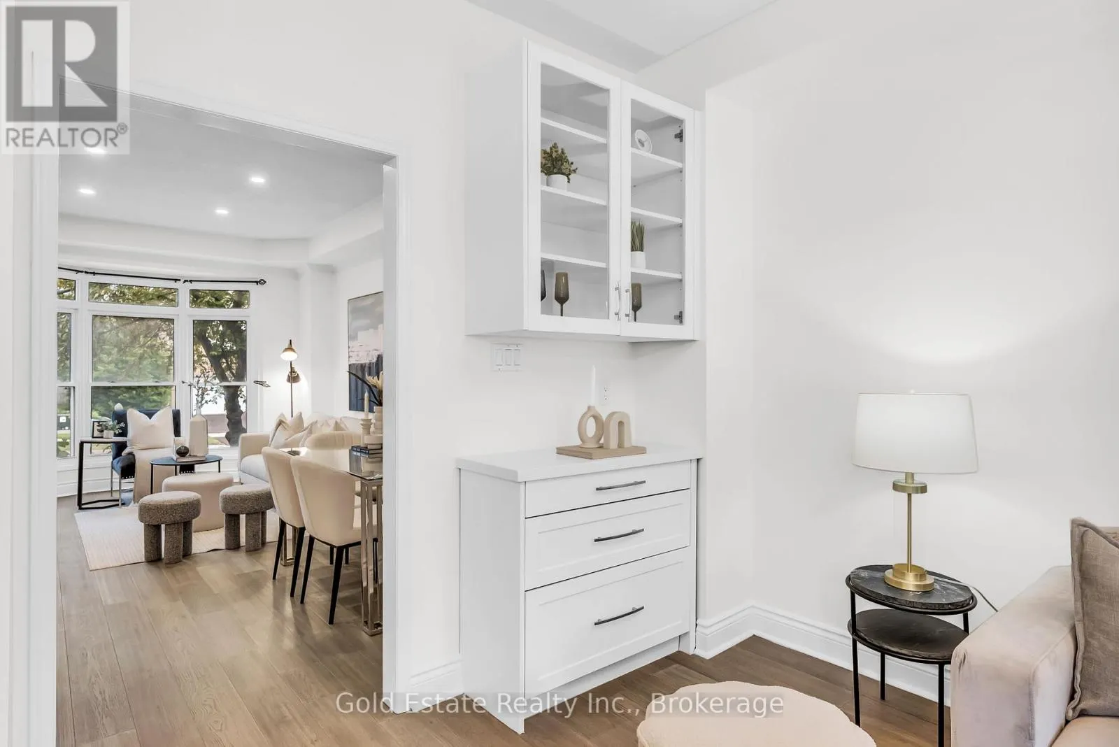 2259 MEADOWLAND DRIVE N