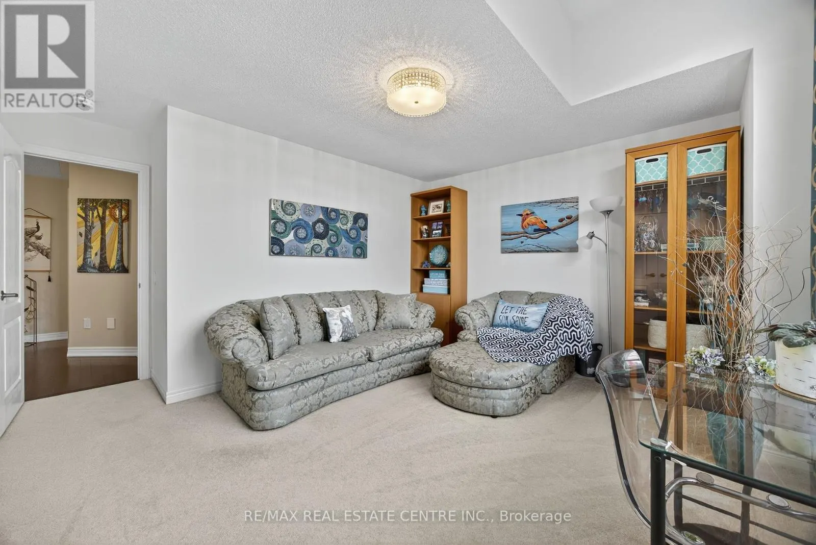 11 FIELDSTONE LANE AVENUE