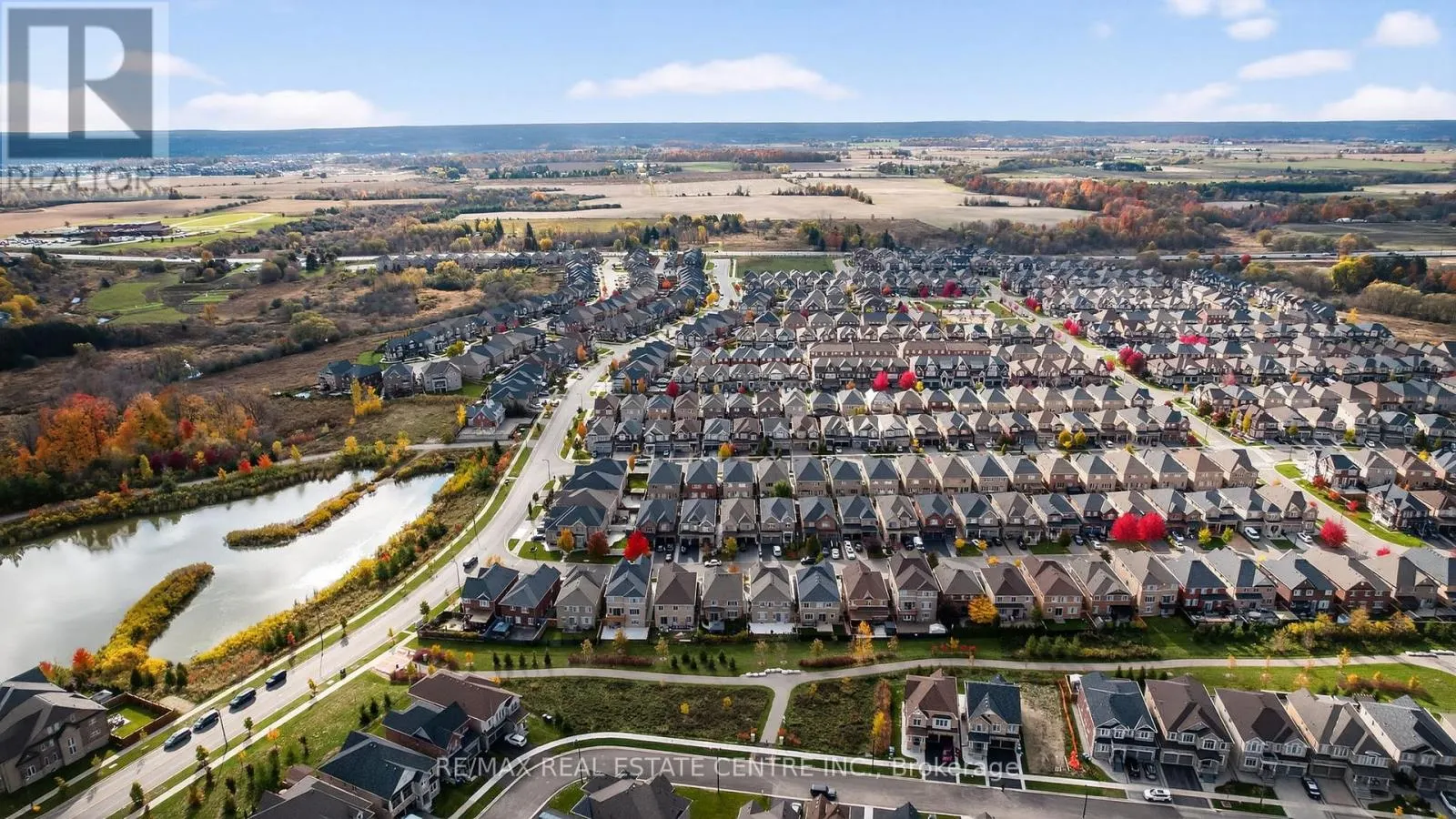 11 FIELDSTONE LANE AVENUE