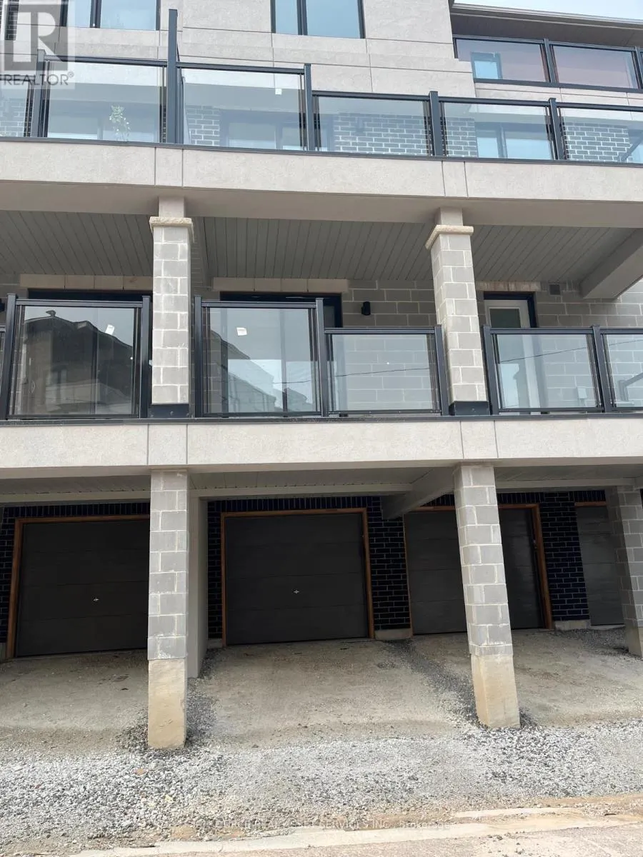 55 - 70 KNOTSBERRY CIRCLE