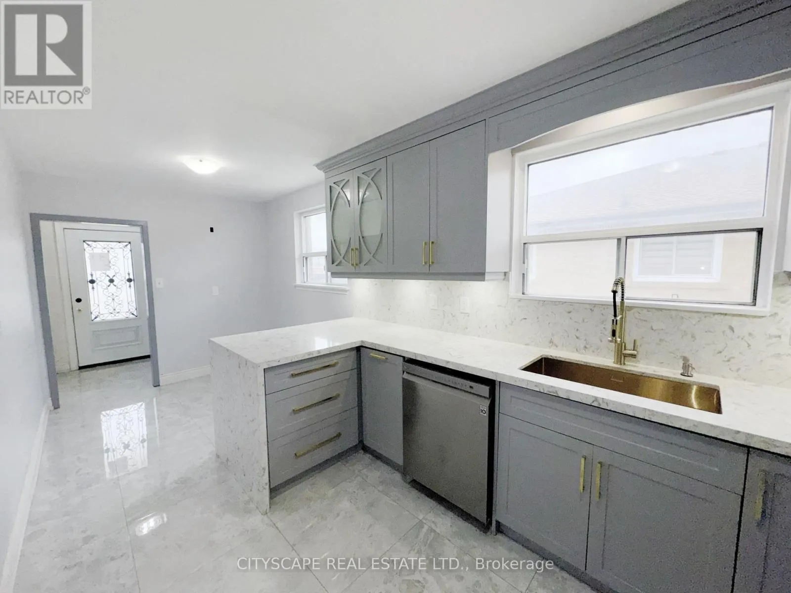 3708 WOODRUFF CRESCENT