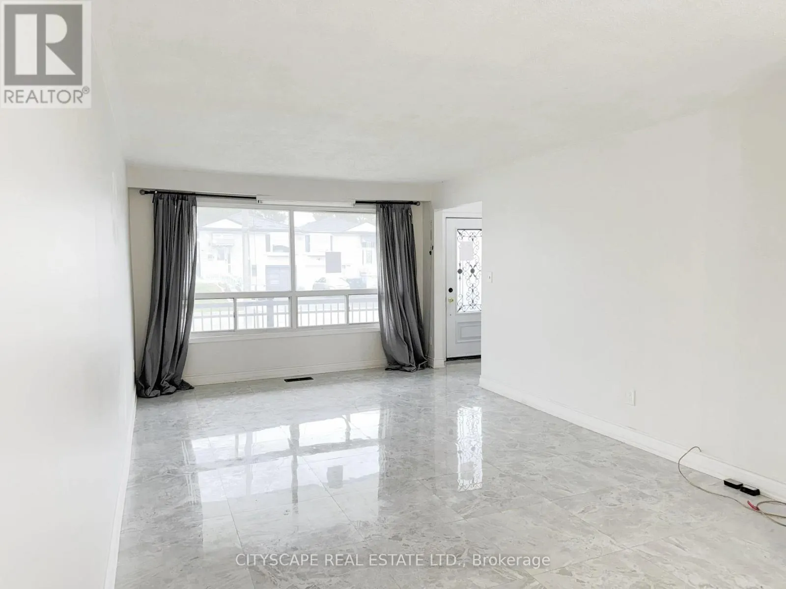 3708 WOODRUFF CRESCENT