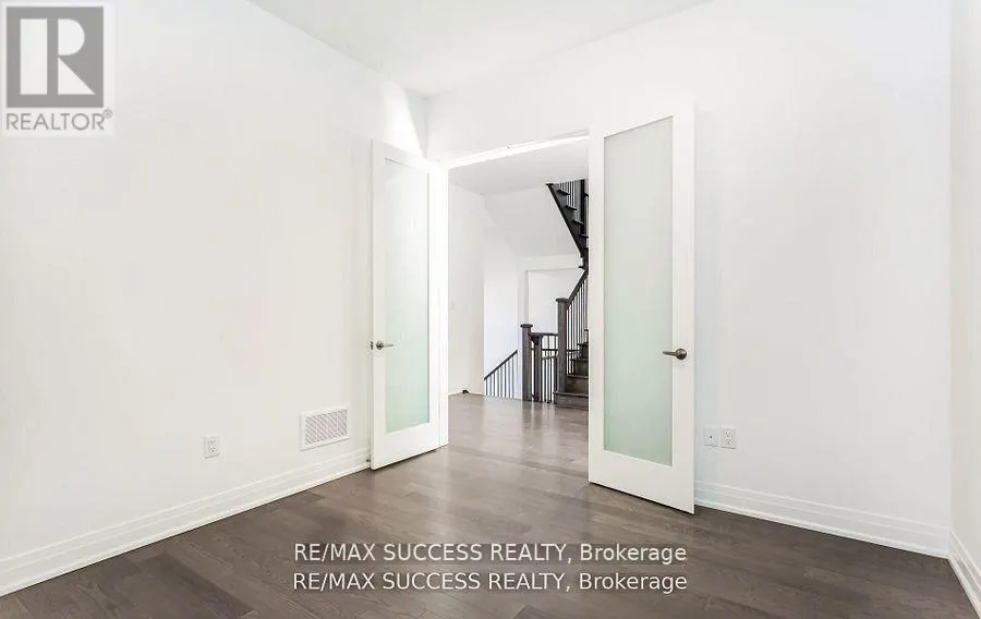 3130 TRAVERTINE DRIVE N