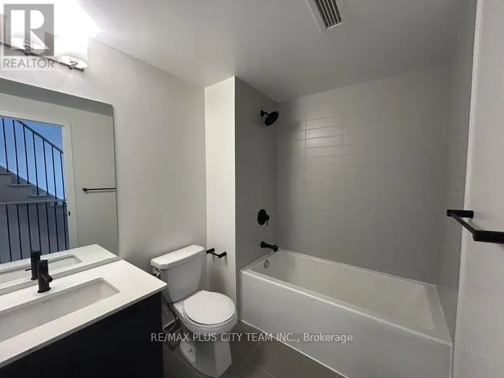 718 - 2300 ST CLAIR AVENUE