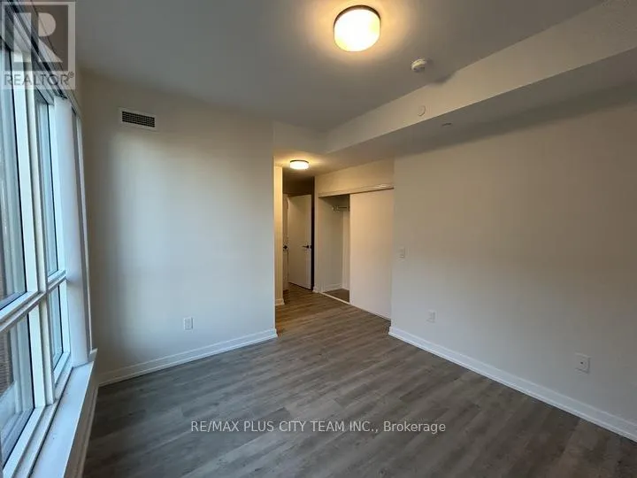 718 - 2300 ST CLAIR AVENUE