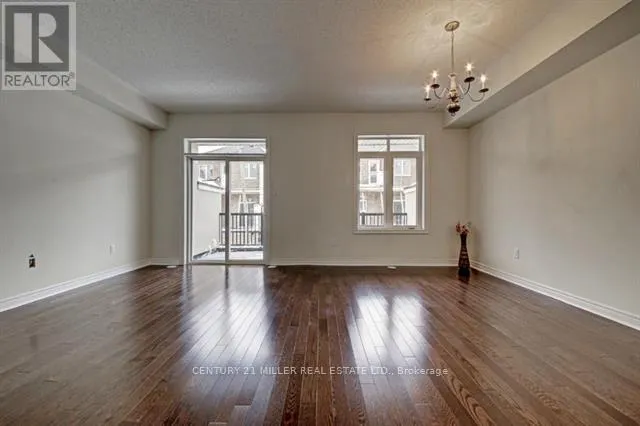 3092 EBERLY WOODS DRIVE