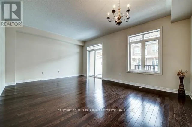 3092 EBERLY WOODS DRIVE