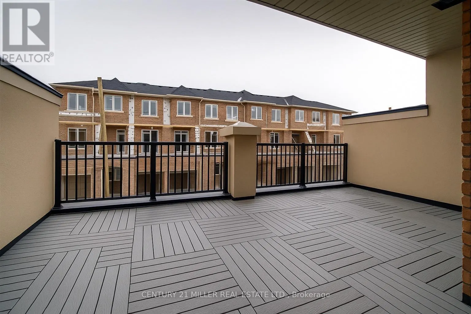 3092 EBERLY WOODS DRIVE