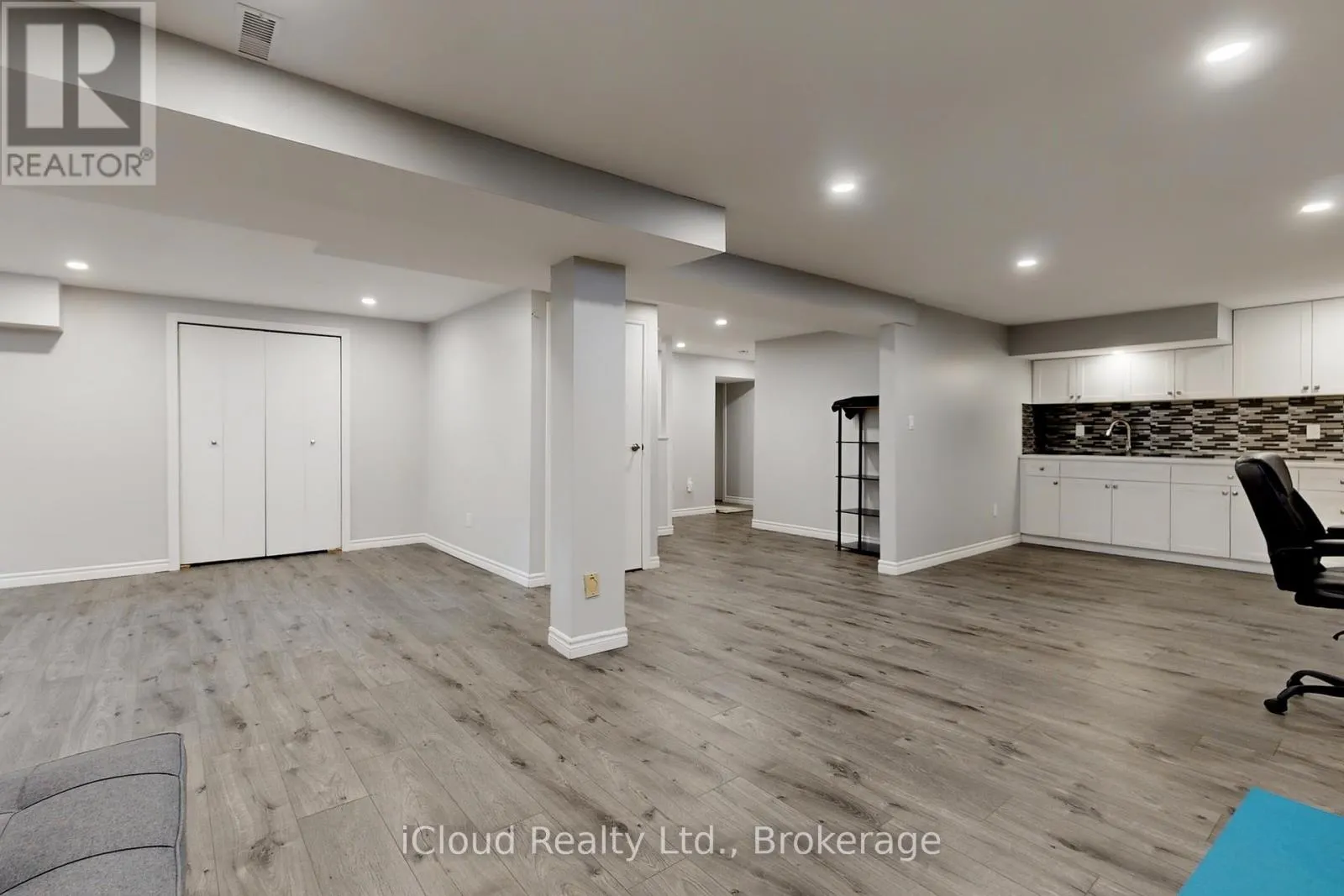 2088 MADDEN BOULEVARD