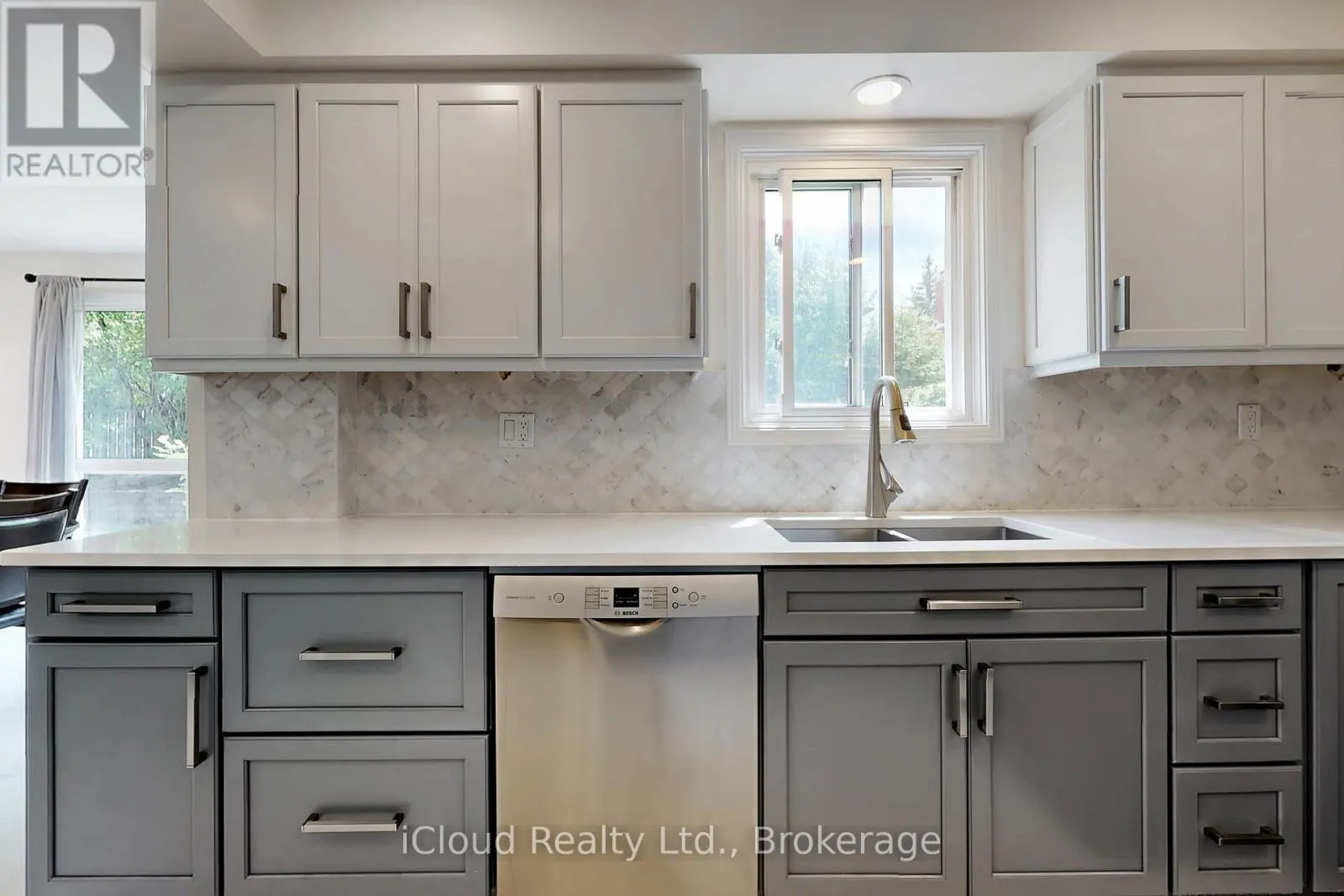 2088 MADDEN BOULEVARD