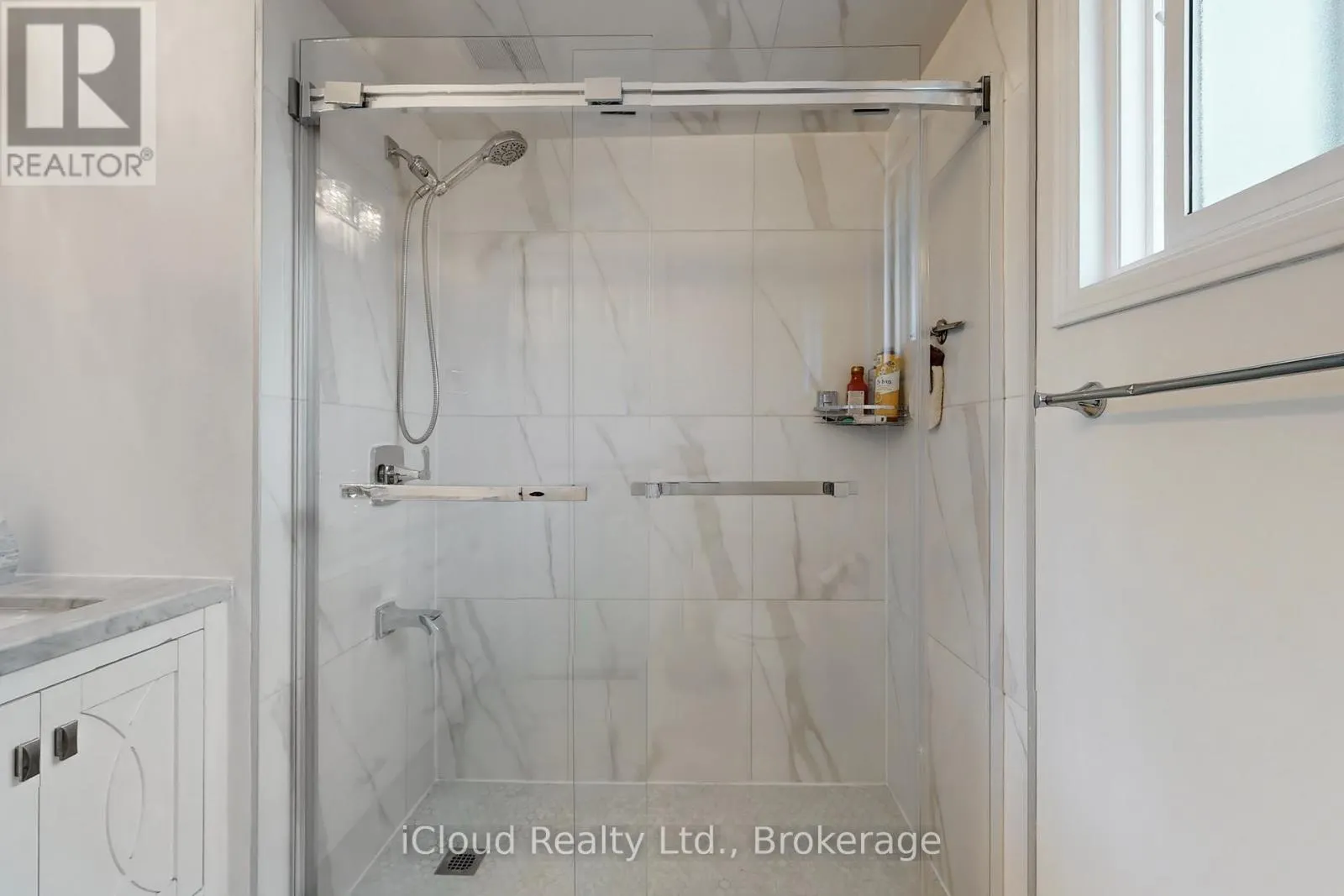 2088 MADDEN BOULEVARD