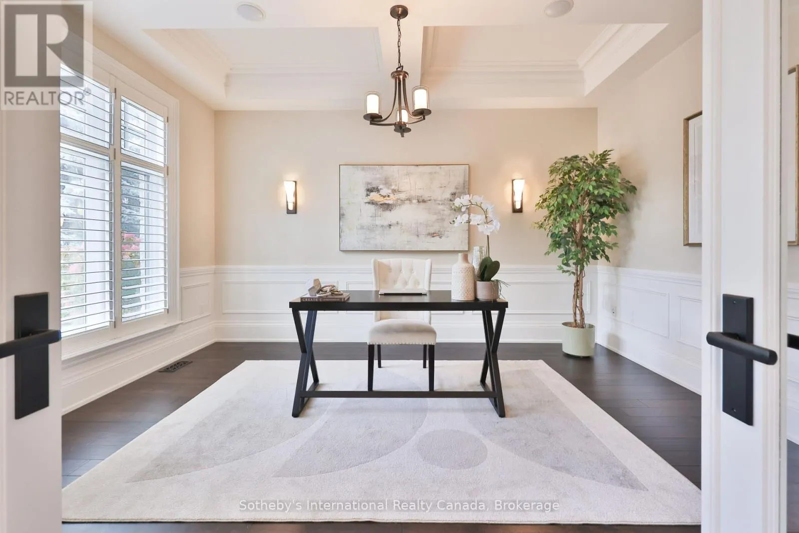 1356 THORNHILL DRIVE