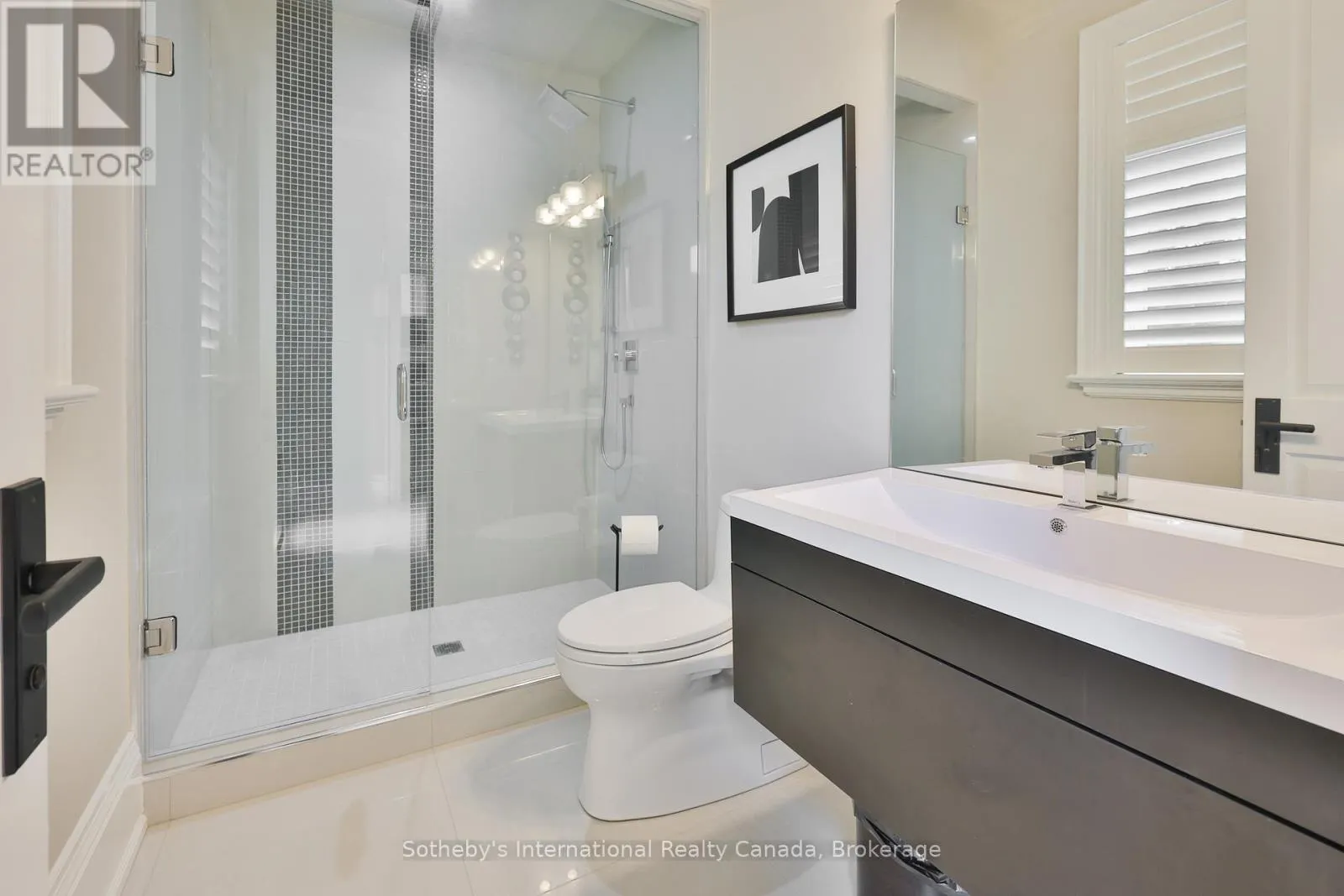 1356 THORNHILL DRIVE