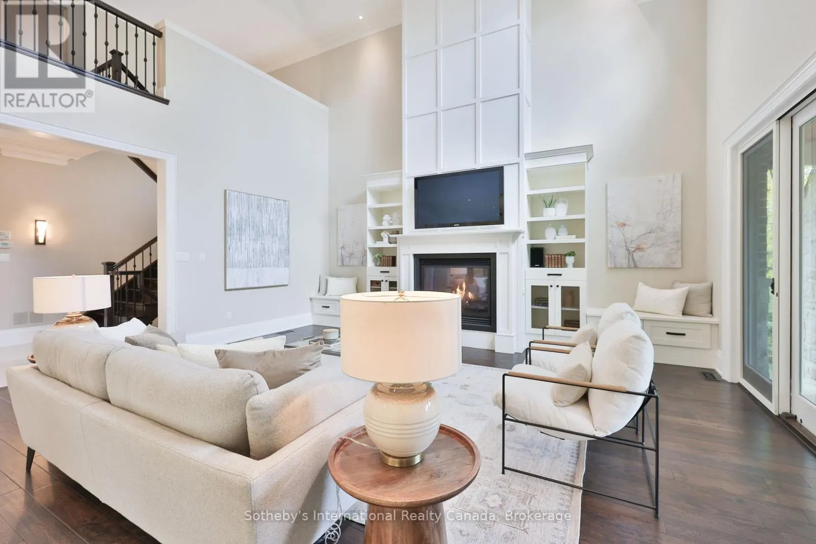 1356 THORNHILL DRIVE