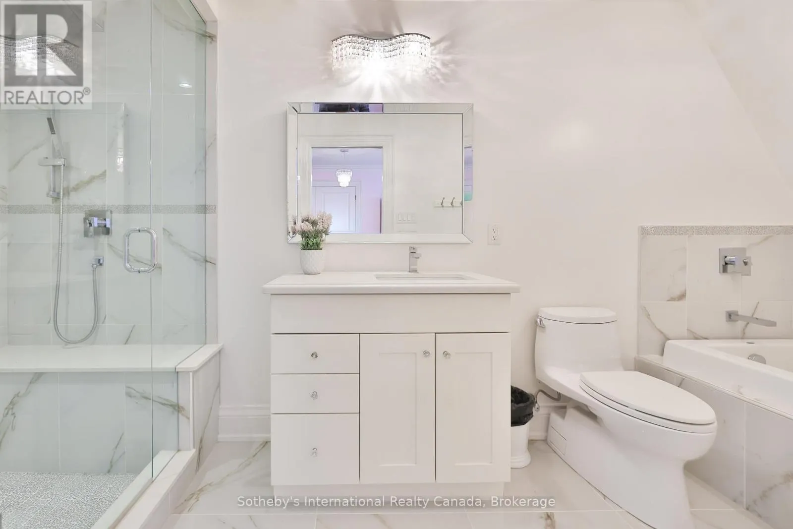 1356 THORNHILL DRIVE