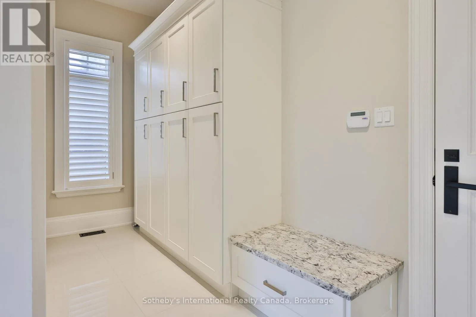 1356 THORNHILL DRIVE