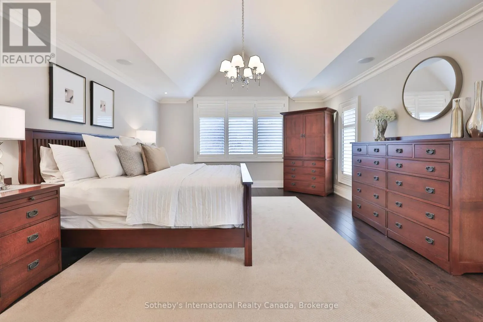 1356 THORNHILL DRIVE