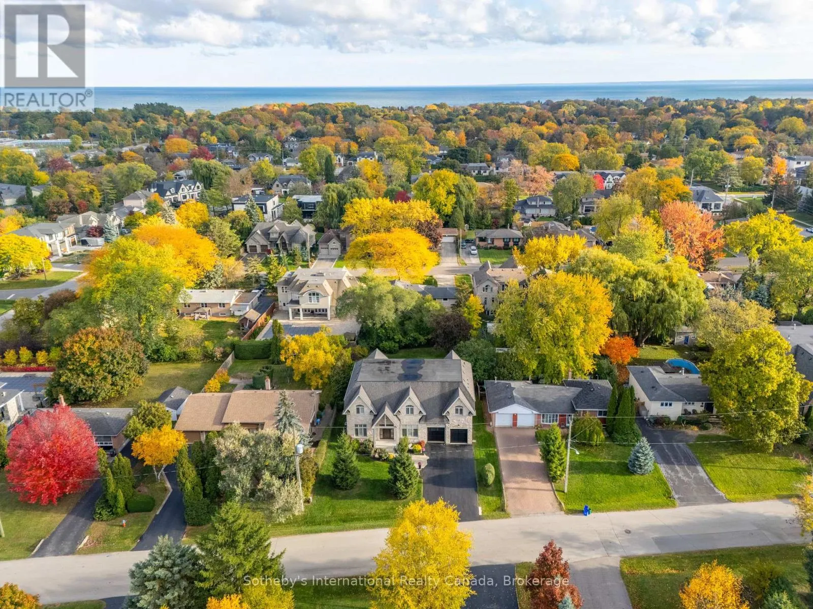 1356 THORNHILL DRIVE