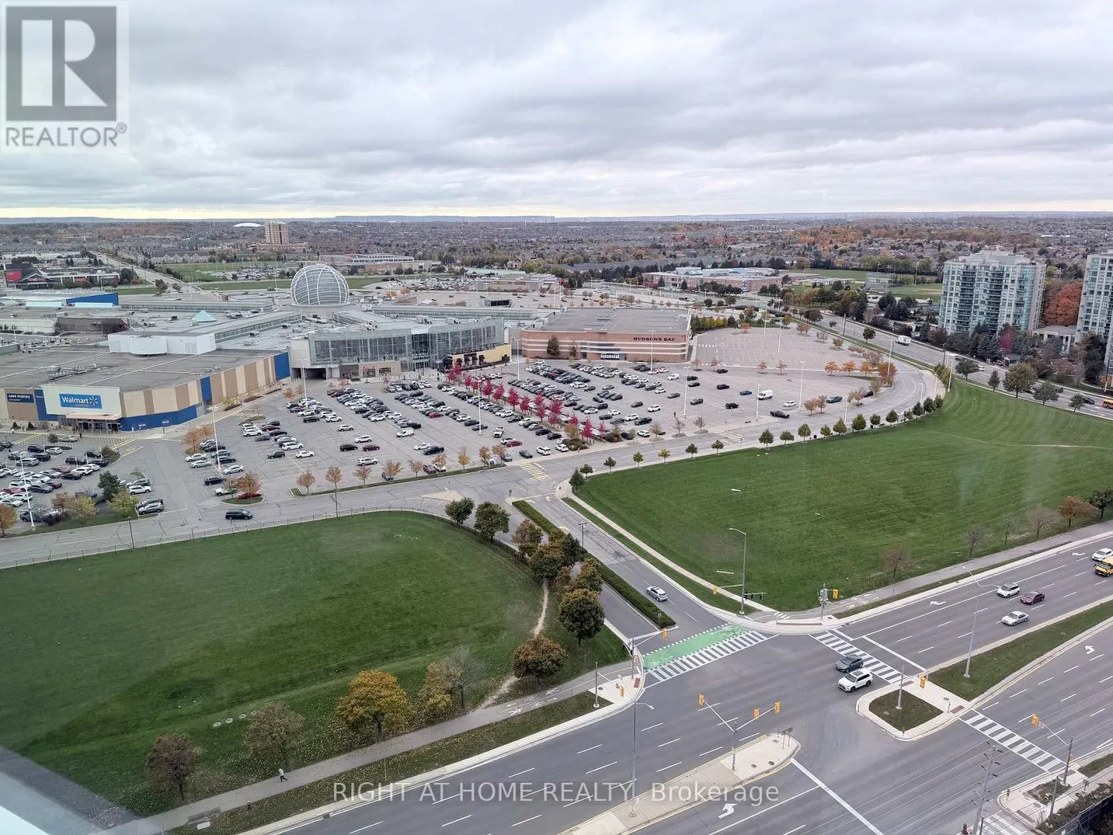 2109 - 2495 EGLINTON AVENUE W