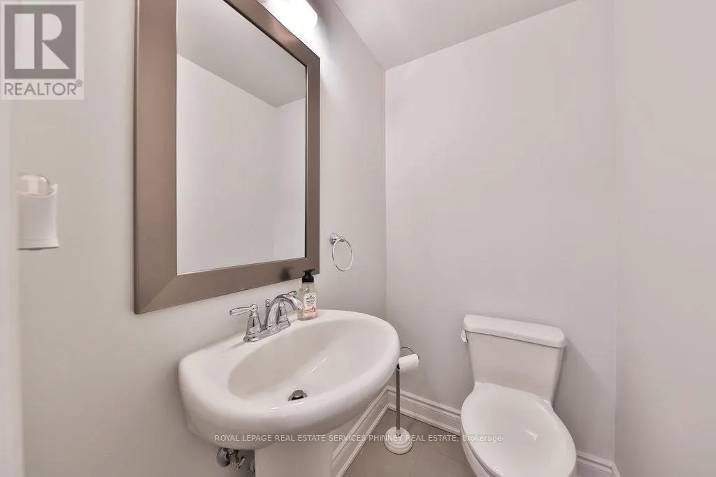 7 - 2160 TRAFALGAR ROAD