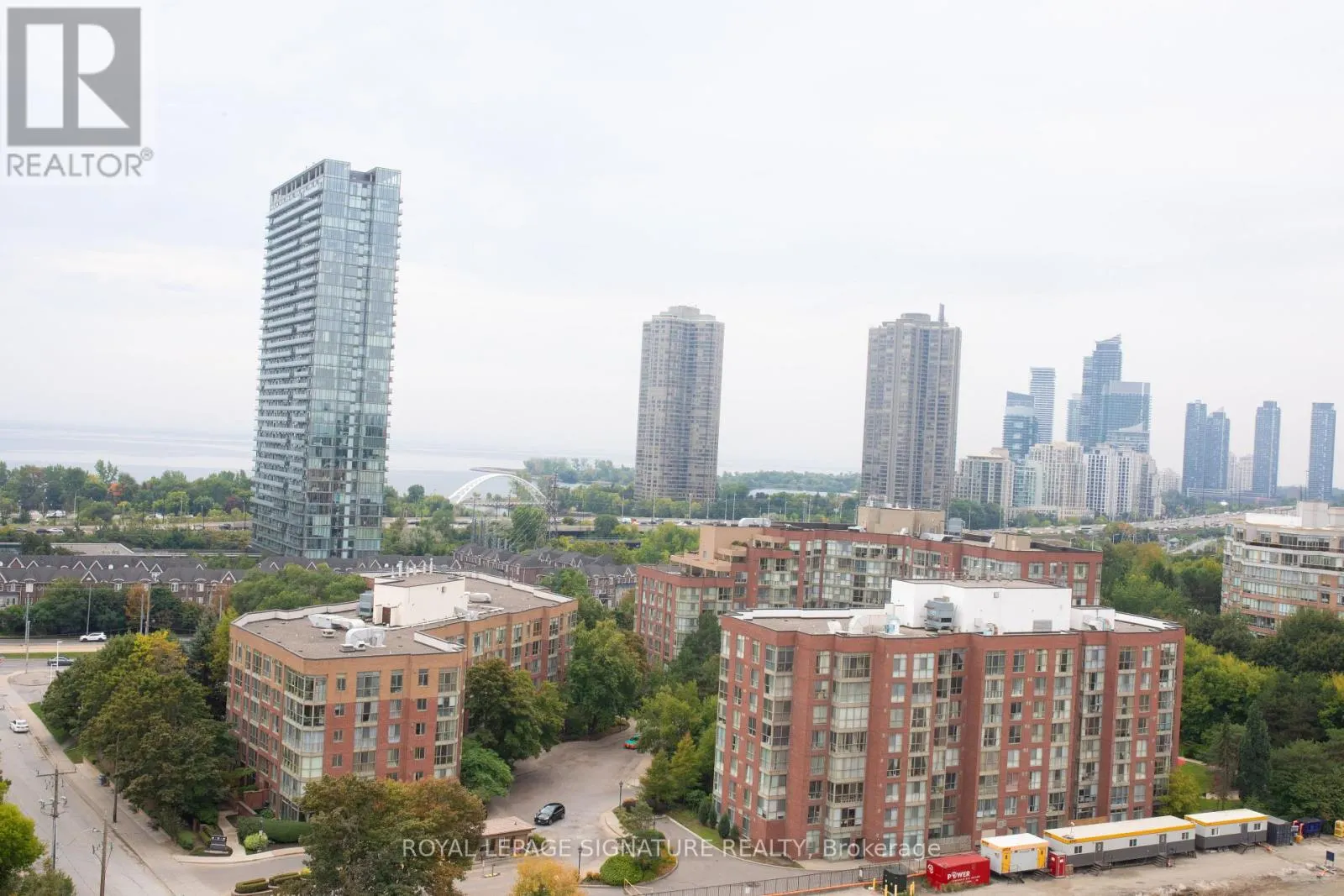 1611 - 45 SOUTHPORT STREET