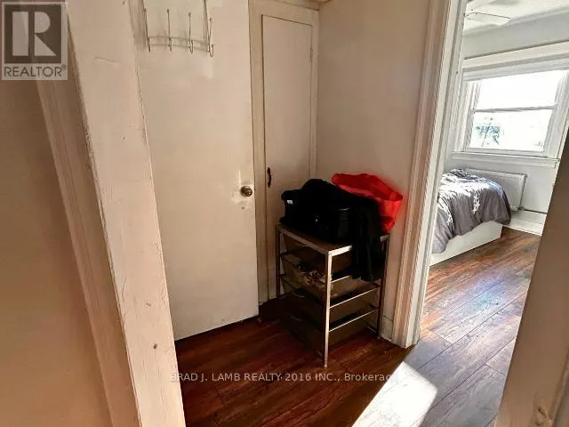 84 SEVENTEENTH STREET