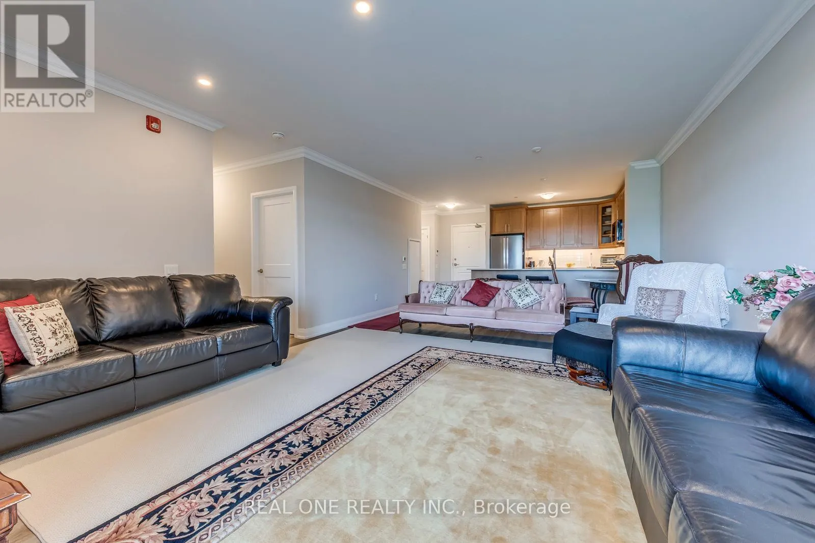 101 - 830 MEGSON TERRACE