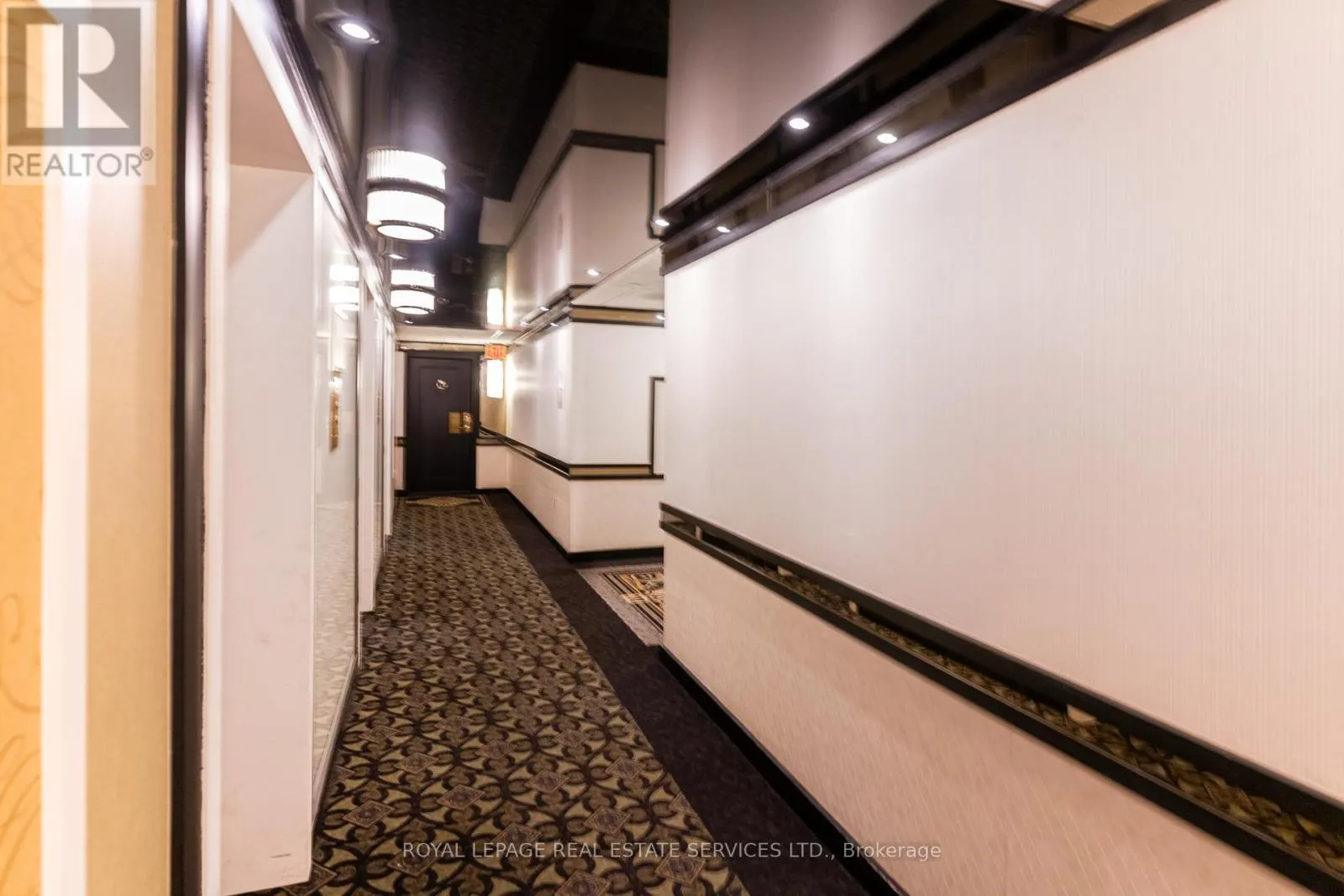 2508 - 2045 LAKE SHORE BOULEVARD W