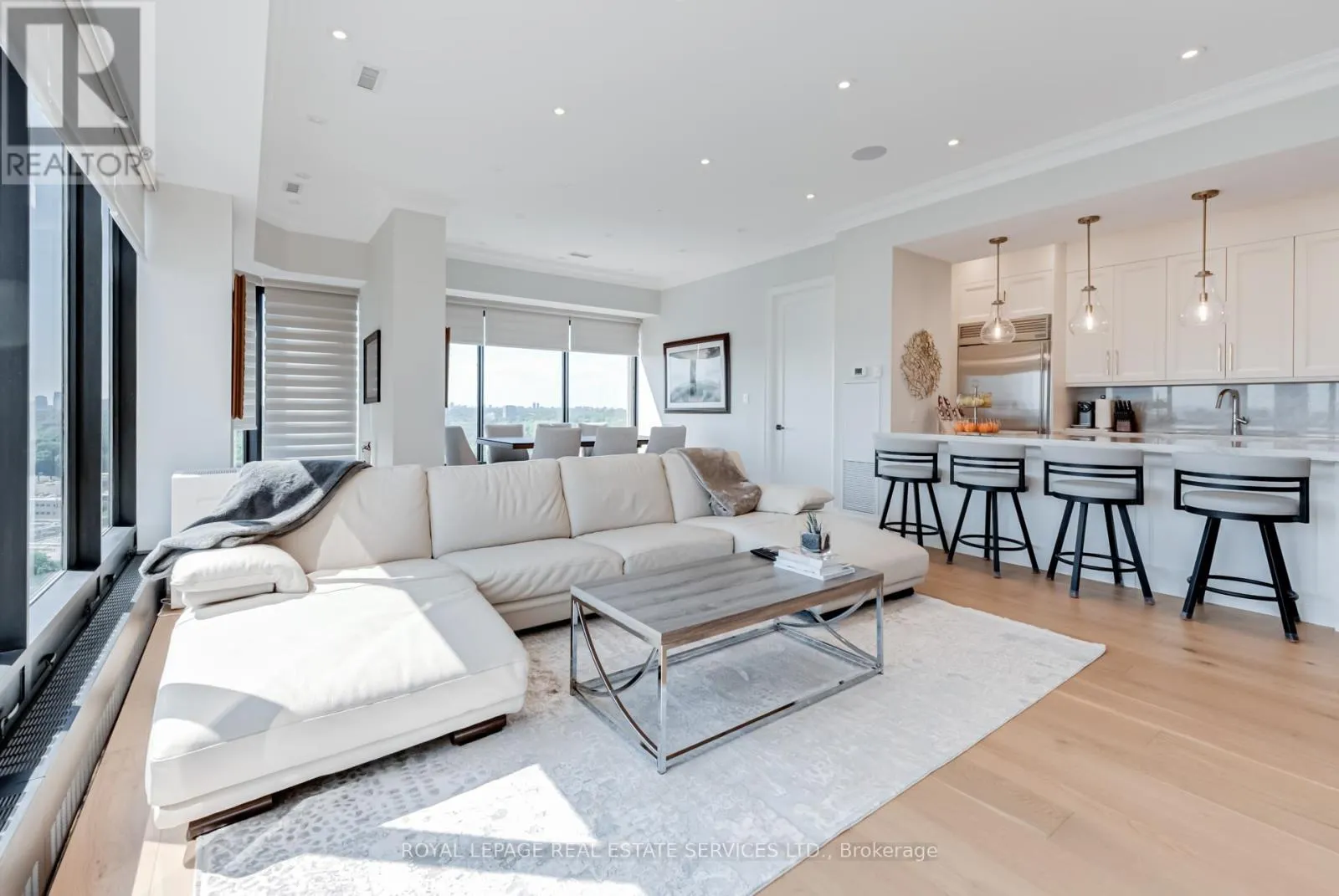 2508 - 2045 LAKE SHORE BOULEVARD W