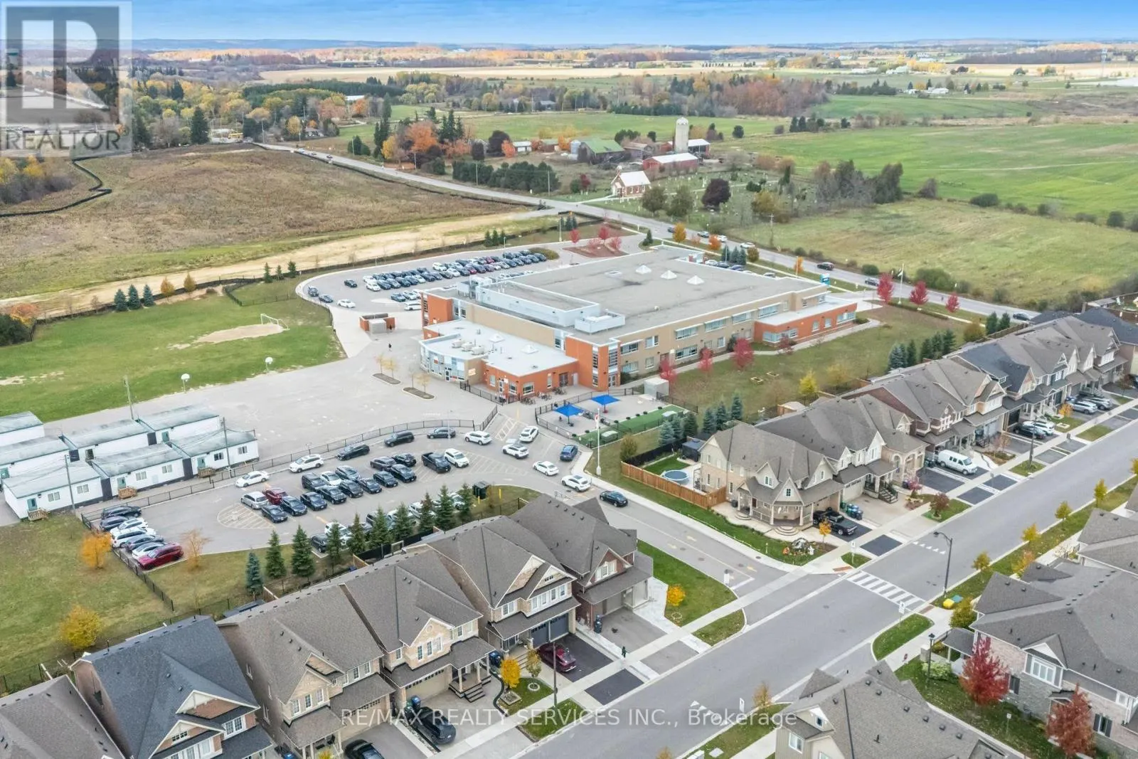 112 NEWHOUSE BOULEVARD