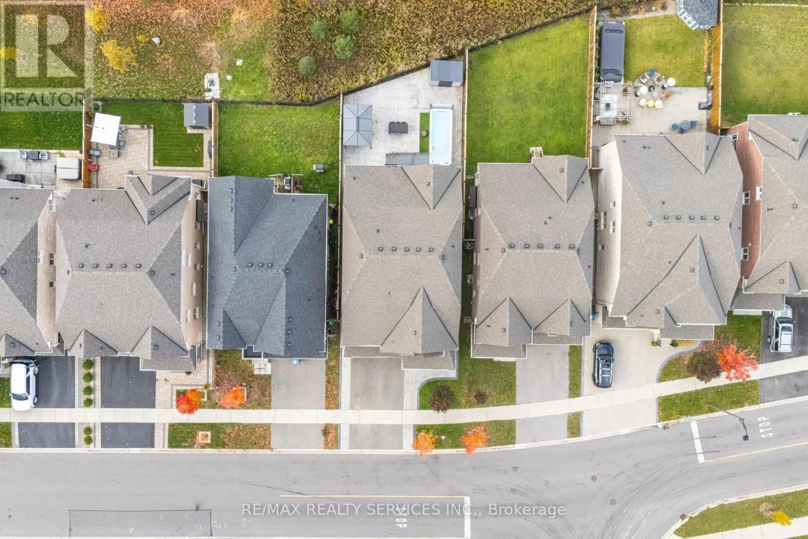 112 NEWHOUSE BOULEVARD