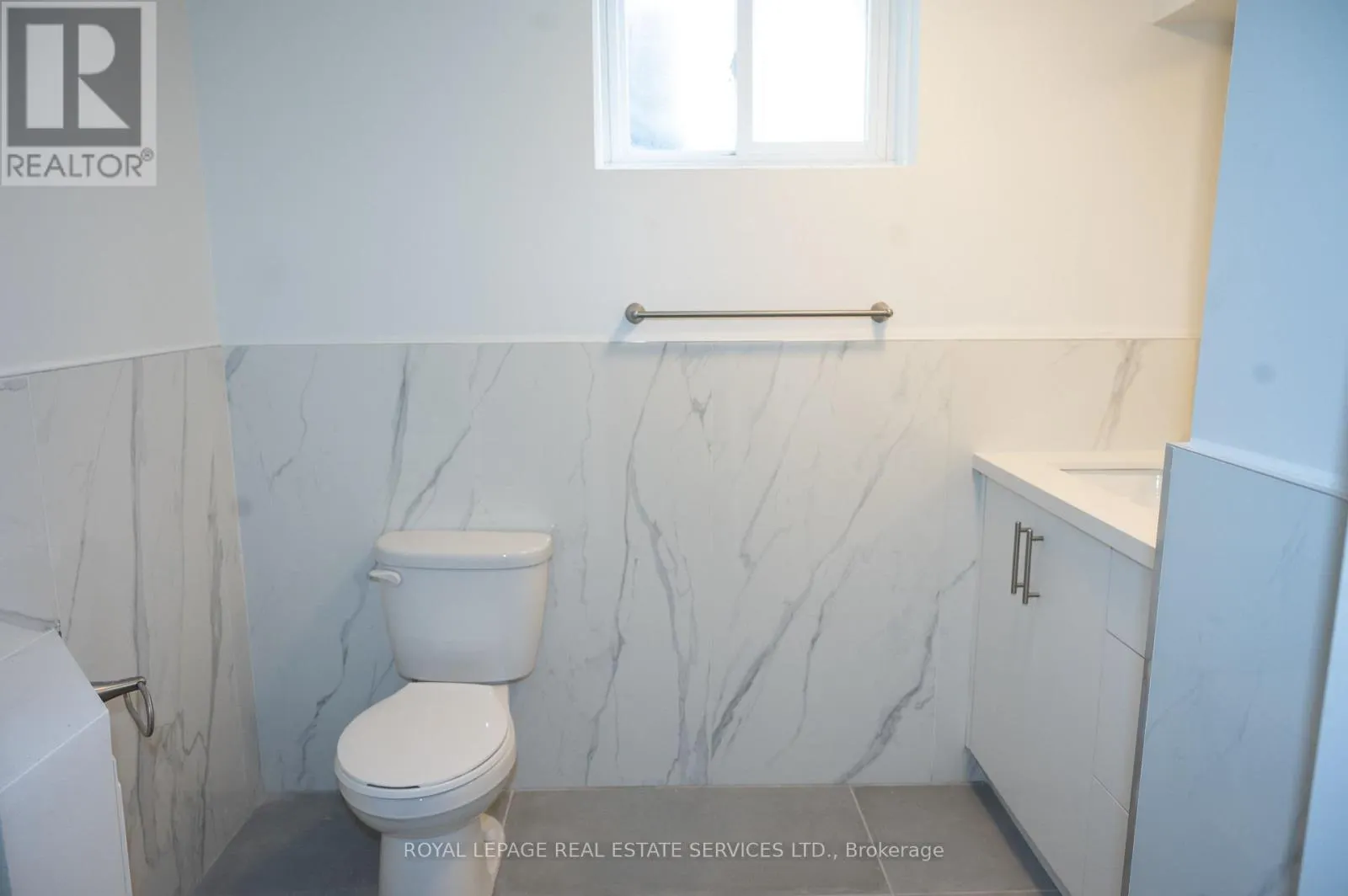 LOWER - 35 SILVERHILL DRIVE