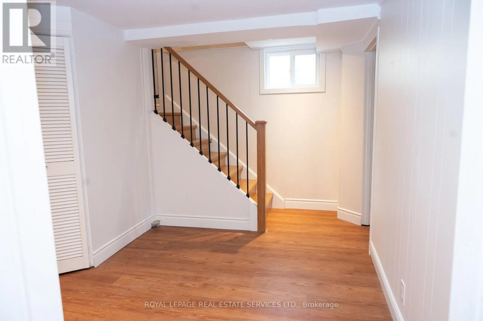 LOWER - 35 SILVERHILL DRIVE