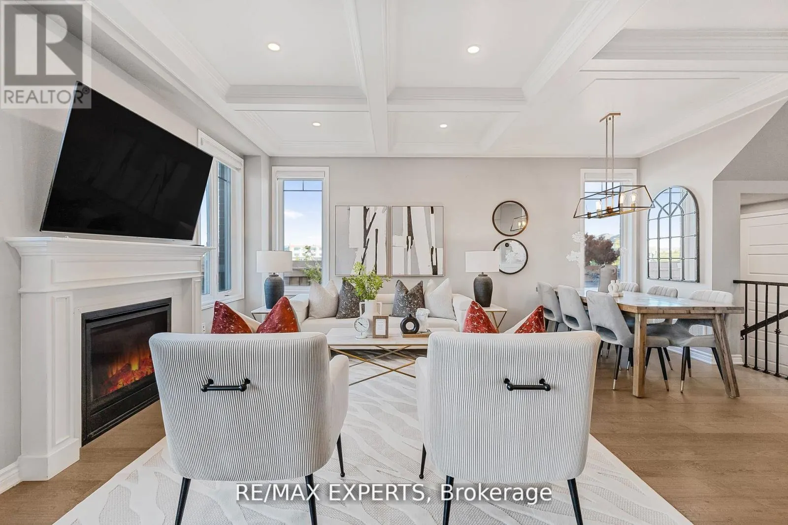 1295 KOVACHIK BOULEVARD